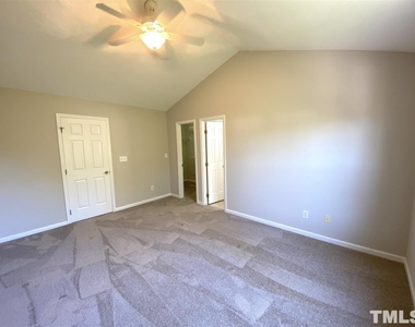 5233 Eagle Trace Drive - Photo Thumbnail 10