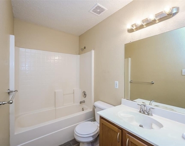 5712 Ainsdale Drive - Photo Thumbnail 9