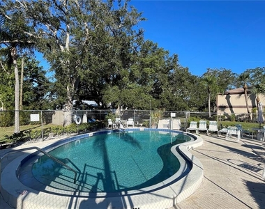 5026 Water Oak Drive - Photo Thumbnail 22