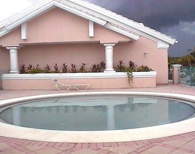 212 Coco Plum Drive - Photo Thumbnail 35