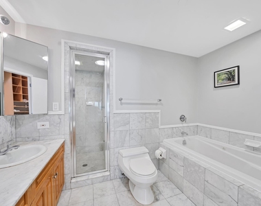 111 Jane St - Photo Thumbnail 7