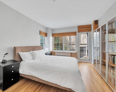 111 Jane St - Photo Thumbnail 6