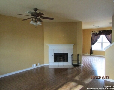 21410 Rio Comal - Photo Thumbnail 6