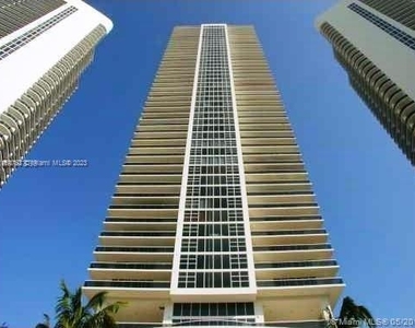 1830 S Ocean Dr - Photo Thumbnail 1