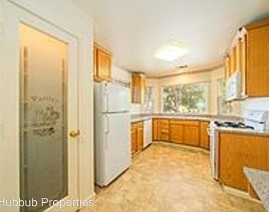 1582 Olive Ave - Photo Thumbnail 8