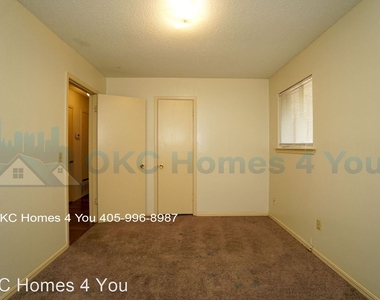 3025 Dentwood Terrace - Photo Thumbnail 10