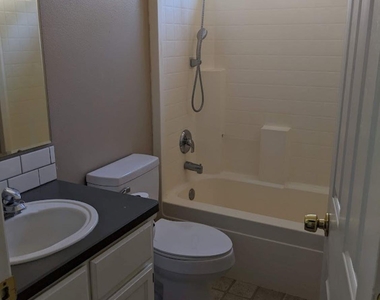 3253 N Lilyturf Ave. (home For Rent Only) - Photo Thumbnail 10