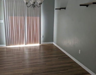 3253 N Lilyturf Ave. (home For Rent Only) - Photo Thumbnail 7