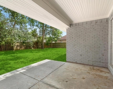 5218 N Braeswood Boulevard - Photo Thumbnail 24