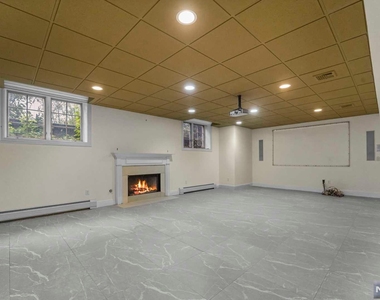1 Euclid Road - Photo Thumbnail 35