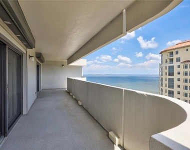 4141 Bayshore Boulevard - Photo Thumbnail 16