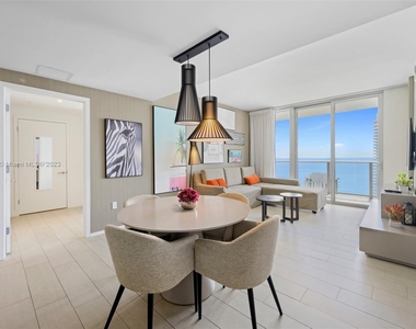 4010 S Ocean Dr - Photo Thumbnail 2