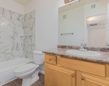 4925 E Desert Cove Avenue - Photo Thumbnail 14