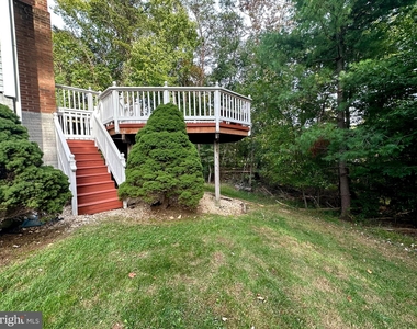 21226 Edgewood Court - Photo Thumbnail 4