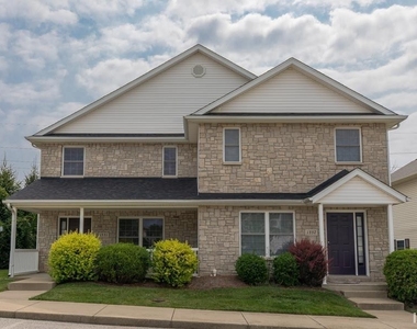 1331 S Stella Drive - Photo Thumbnail 1