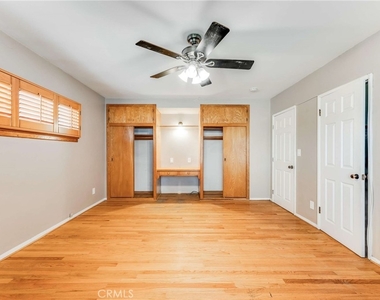 8215 Pepper Avenue - Photo Thumbnail 9