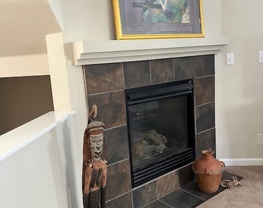 3274 Sentinel Dr - Photo Thumbnail 2