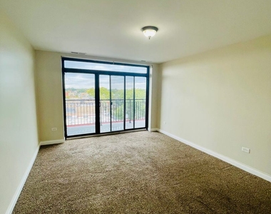 6401-6423 N Rockwell - Photo Thumbnail 11
