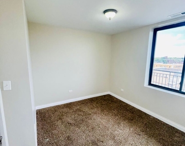 6401-6423 N Rockwell - Photo Thumbnail 6
