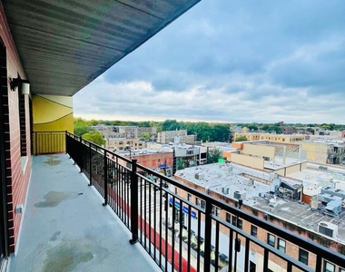 6401-6423 N Rockwell - Photo Thumbnail 1