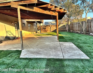 3511 E Stapp Ave. - Photo Thumbnail 26