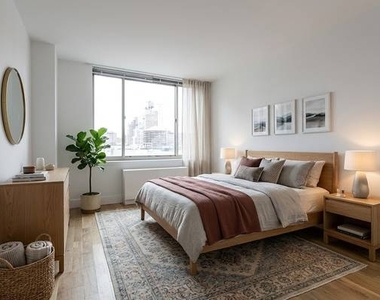 West 26th Street  - Photo Thumbnail 2