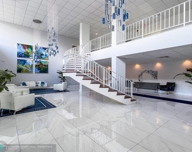 2500 E Las Olas Blvd - Photo Thumbnail 21