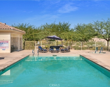 56653 Desert Vista Circle - Photo Thumbnail 23