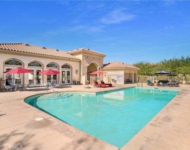 56653 Desert Vista Circle - Photo Thumbnail 21