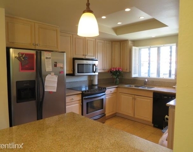 11942 Rancho Bernardo Road - Photo Thumbnail 12