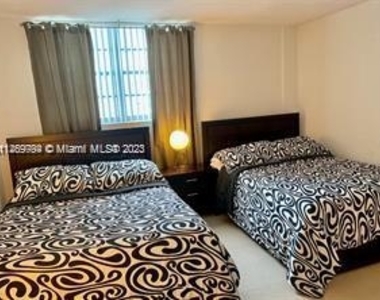 3901 S Ocean Dr - Photo Thumbnail 10