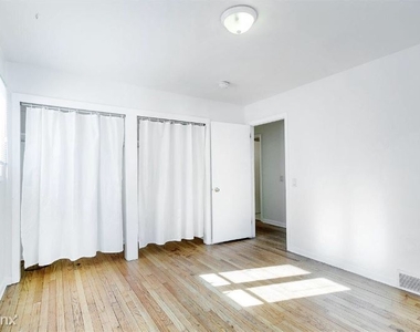 2413 Brentwood Pkwy Unit 1 - Photo Thumbnail 18