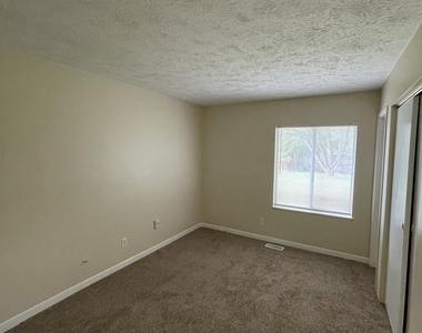 4270 Dabny Drive - Photo Thumbnail 10