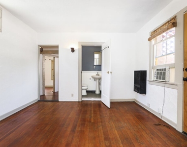 1159 N Fuller Ave - Photo Thumbnail 1