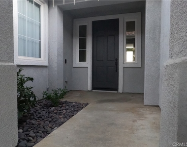 31517 Canyon View Drive - Photo Thumbnail 2