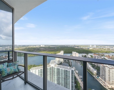 15701 Collins Ave - Photo Thumbnail 42