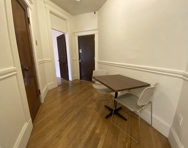 331 Huntington Ave - Photo Thumbnail 2