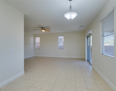 3880 Villeroy Avenue - Photo Thumbnail 28