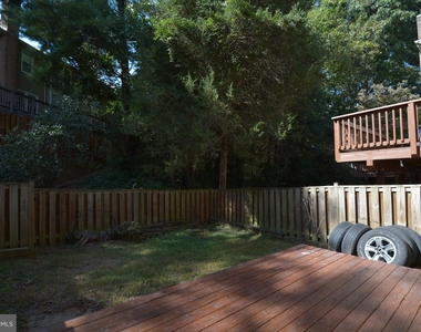 7212 Gentian Court - Photo Thumbnail 31