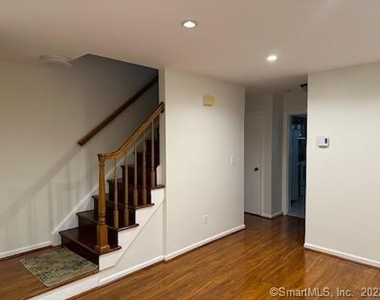 43 Anderson Street - Photo Thumbnail 1