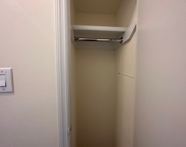 210 East 83rd Street - Photo Thumbnail 6