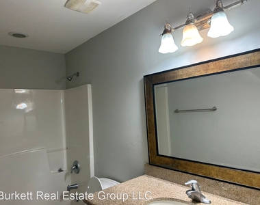 2205 River Park Ct. - Photo Thumbnail 9