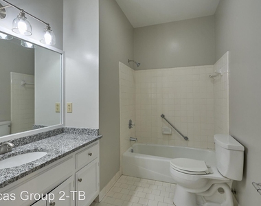 4703 Round Forest Dr. - Photo Thumbnail 23