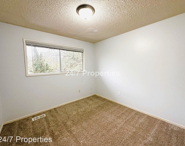 13840 Sw Walker Road - Photo Thumbnail 4