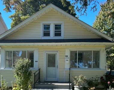 357 N Long Beach Avenue - Photo Thumbnail 0