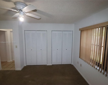 2426 Sw 109th Ct - Photo Thumbnail 24