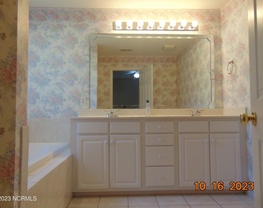 1312 Ivory Court - Photo Thumbnail 3