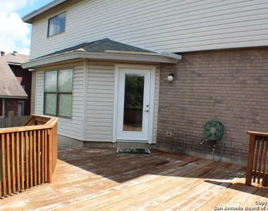 1118 Oak Path - Photo Thumbnail 22