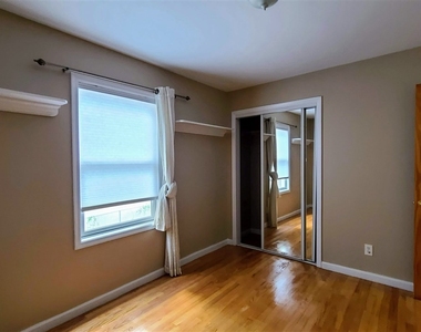 55 Grace St - Photo Thumbnail 6