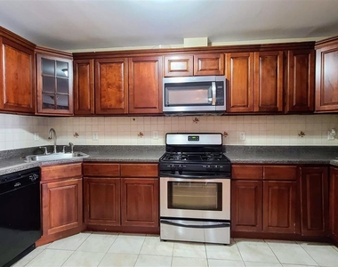55 Grace St - Photo Thumbnail 2